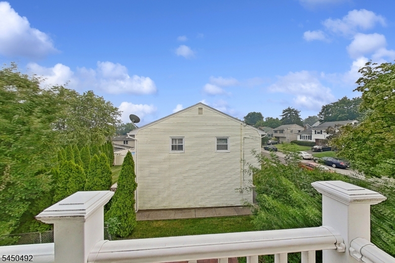 56 Eaton Pl