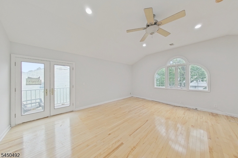 56 Eaton Pl