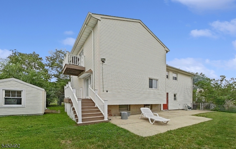 56 Eaton Pl