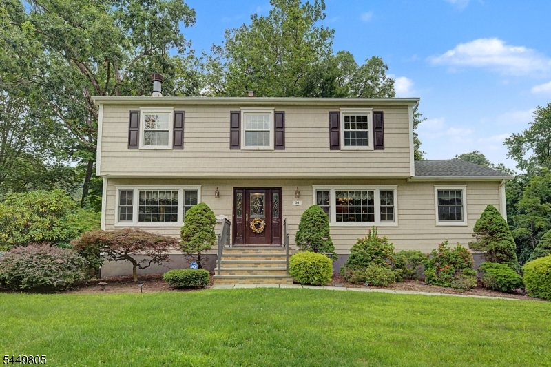 34 Cavell Place
