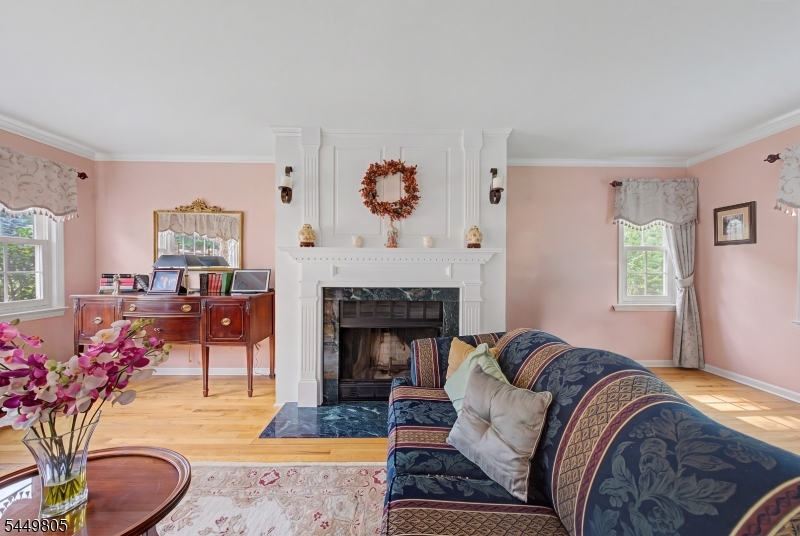 34 Cavell Place
