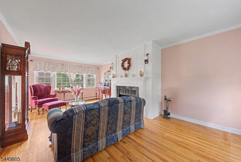 34 Cavell Place
