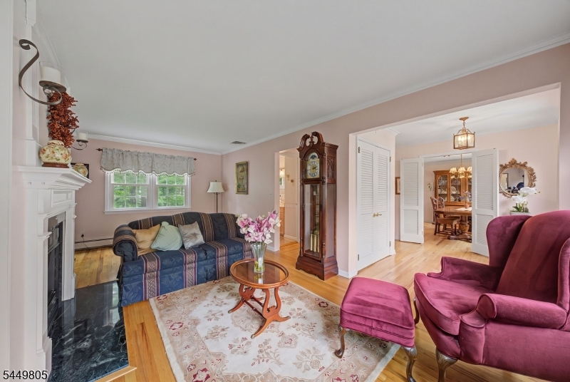 34 Cavell Place
