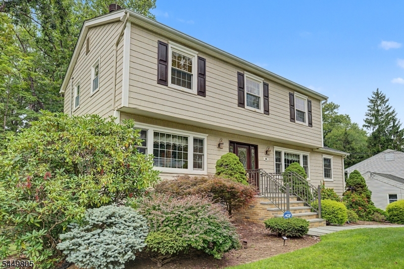 34 Cavell Place