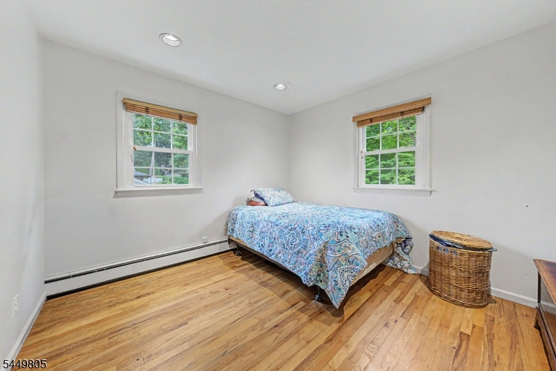 34 Cavell Place