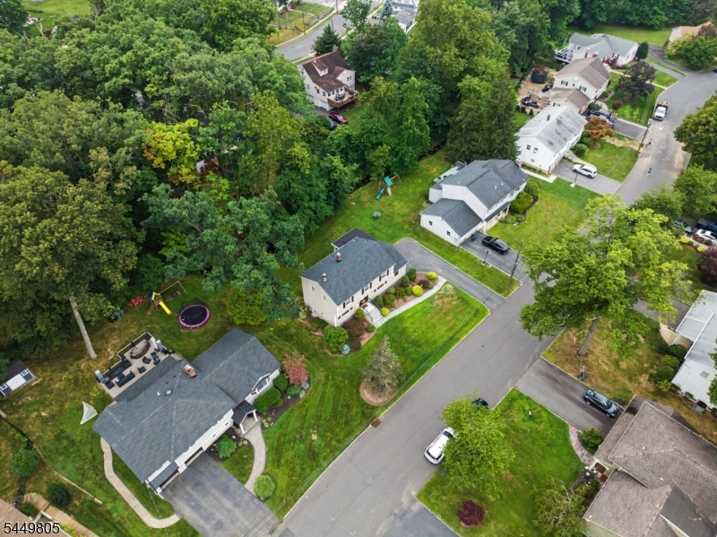 34 Cavell Place