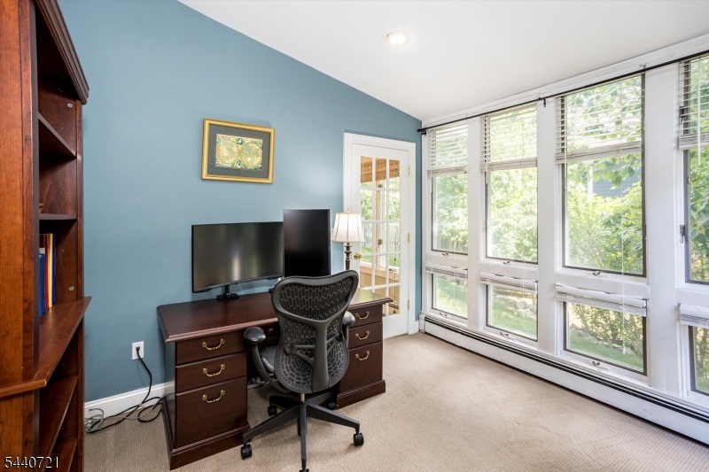 97 Poplar Dr