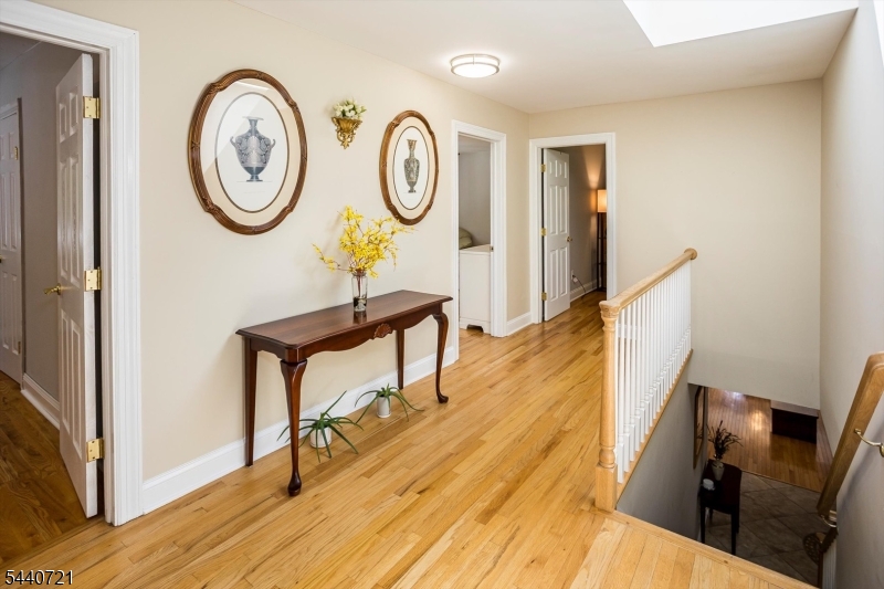 97 Poplar Dr