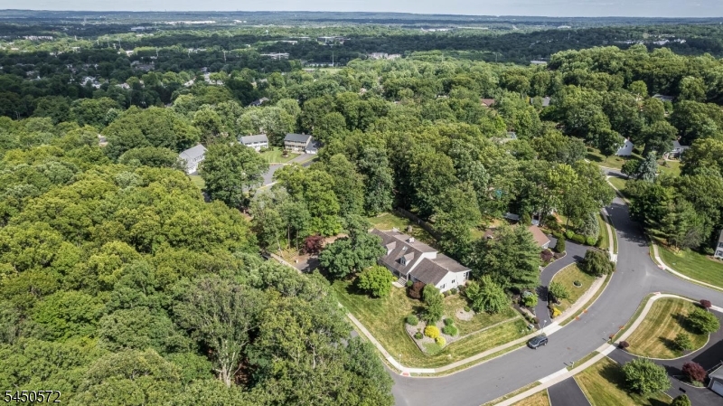 97 Poplar Dr