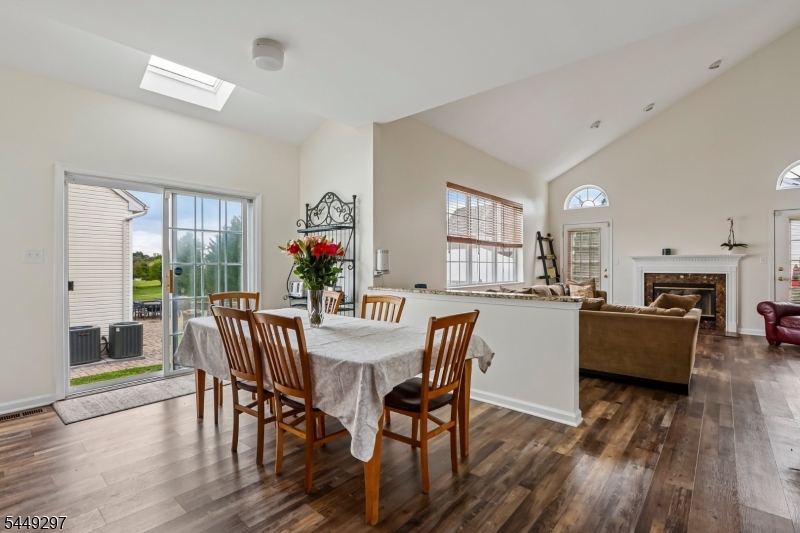 10 Princeton Highlands Blvd