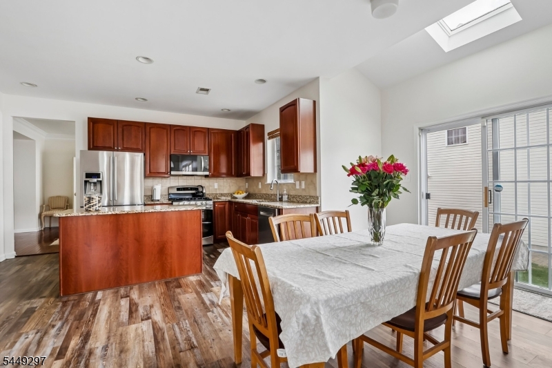 10 Princeton Highlands Blvd