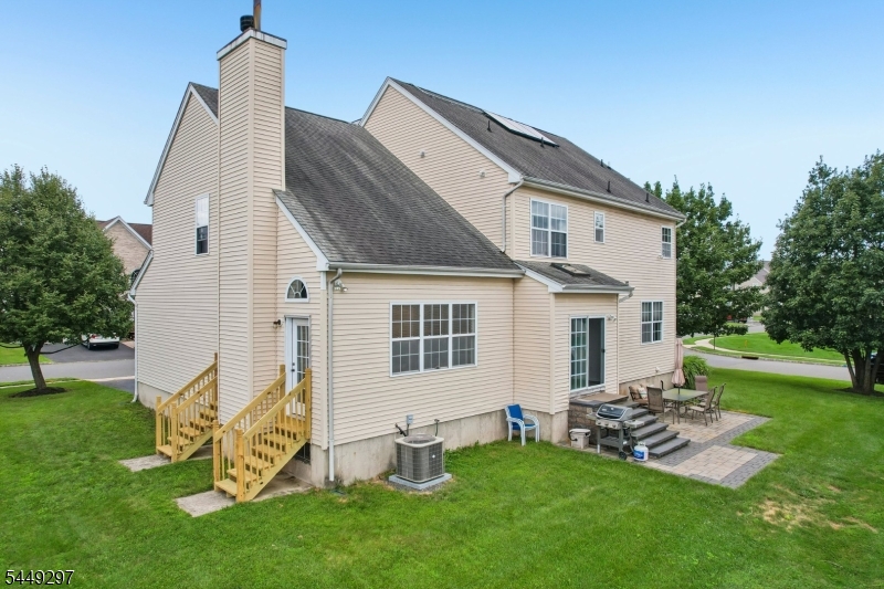 10 Princeton Highlands Blvd