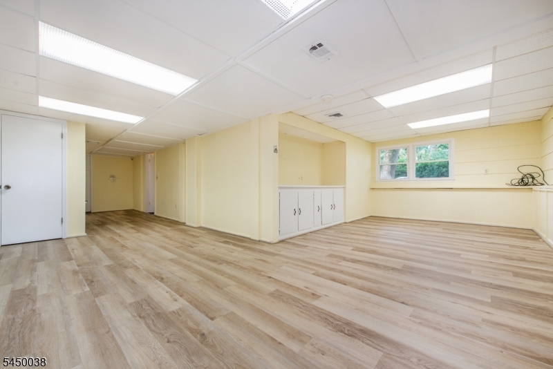 11 Southview Rd