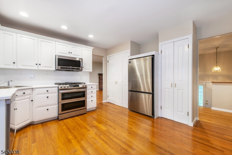 11 Southview Rd