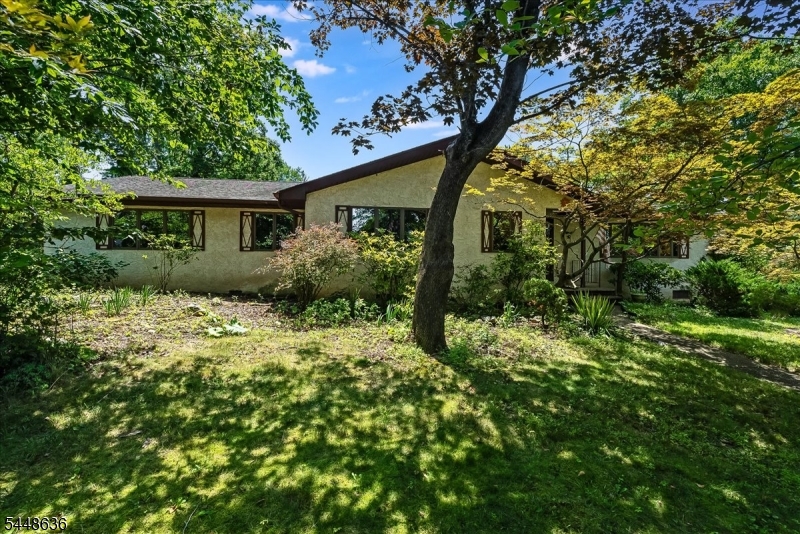 95 Wendt Ln
