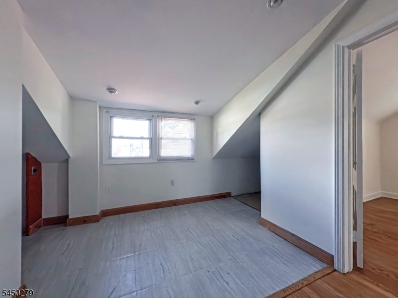 621 Palisade Rd