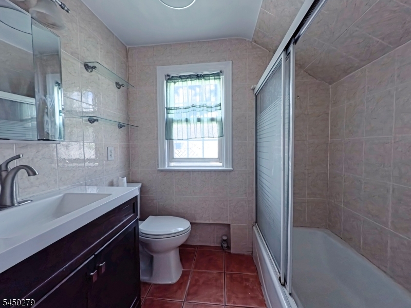 621 Palisade Rd