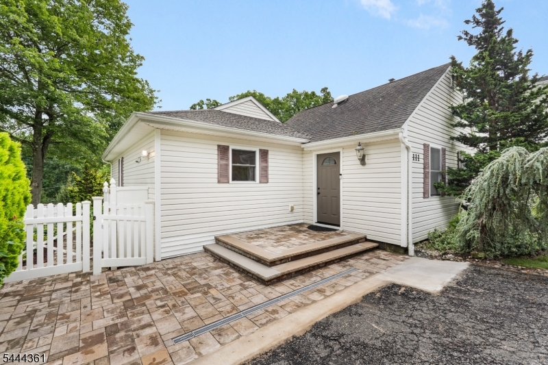 111 Milton Rd