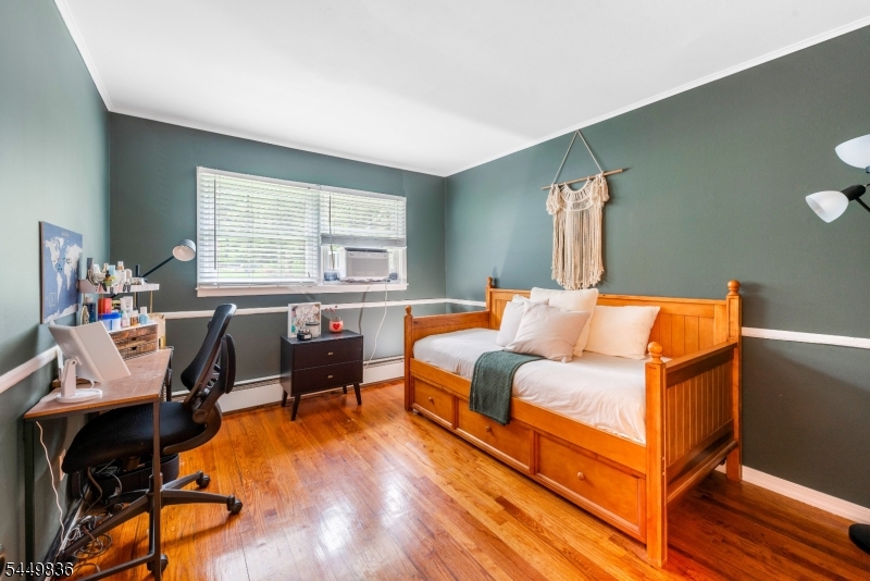 72 Weldon Rd