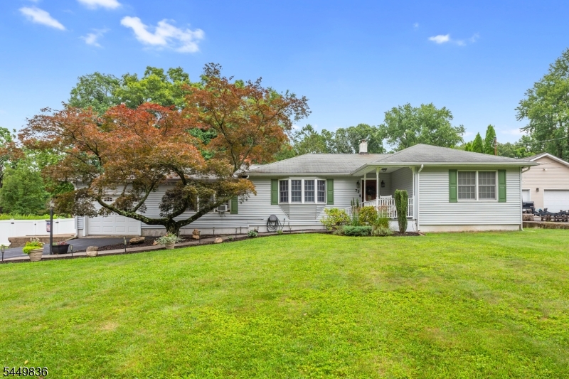 72 Weldon Rd