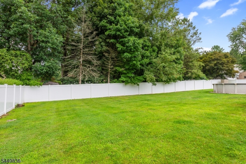 72 Weldon Rd