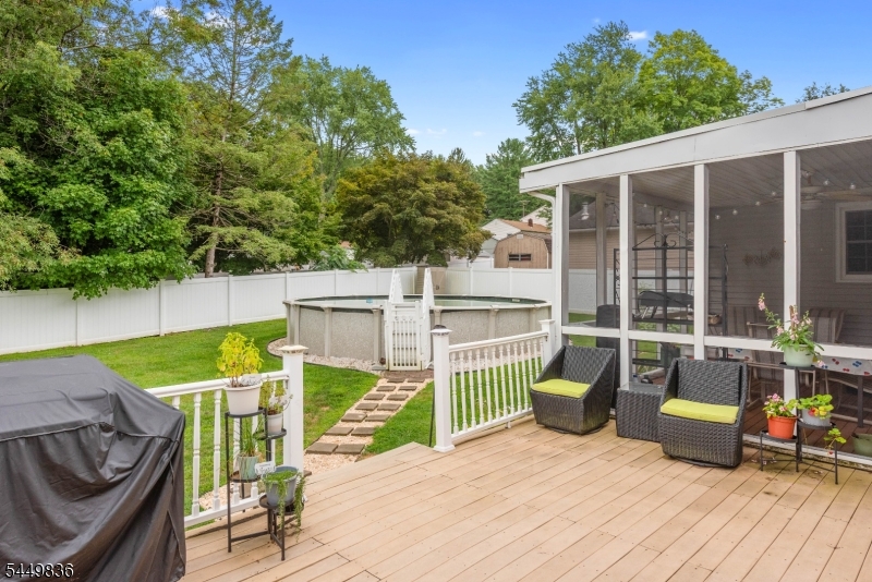 72 Weldon Rd