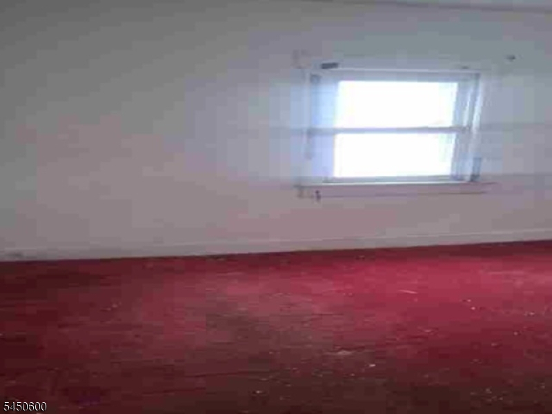 39 Newton Pl