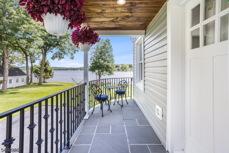 21 Musconetcong Ave