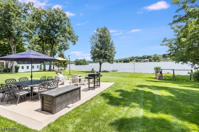 21 Musconetcong Ave