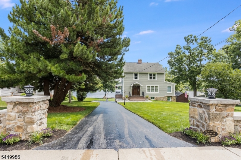 21 Musconetcong Ave