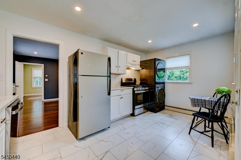 87 Doty Rd