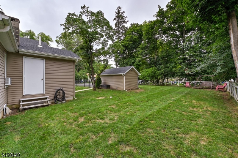 87 Doty Rd