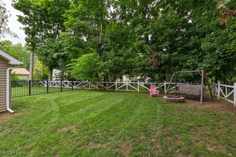 87 Doty Rd