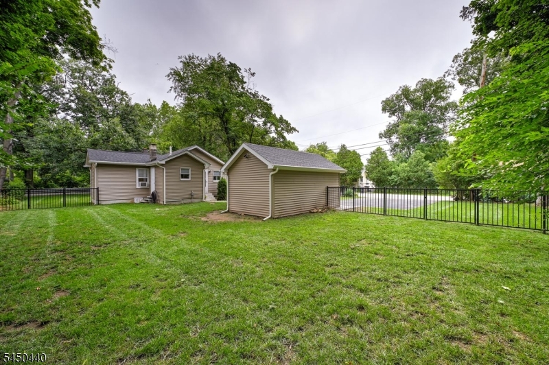87 Doty Rd