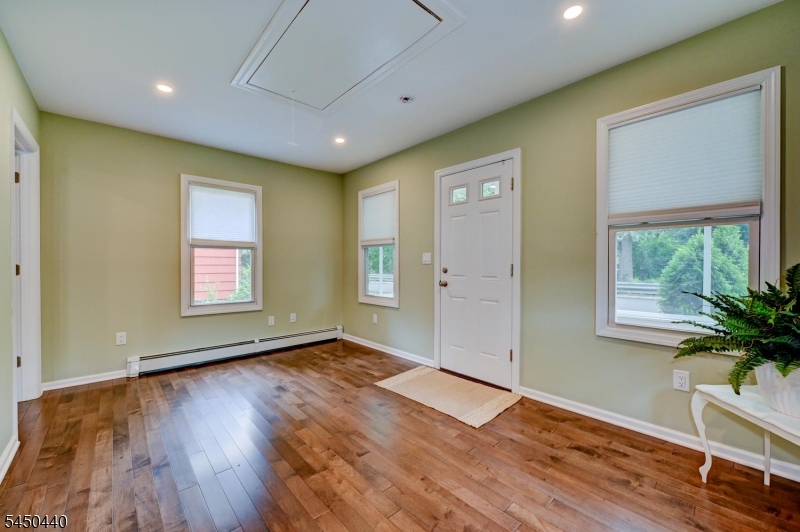 87 Doty Rd