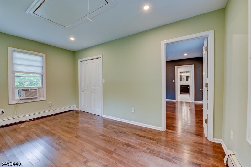 87 Doty Rd
