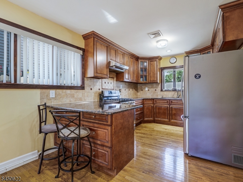 24 Winthrop Rd