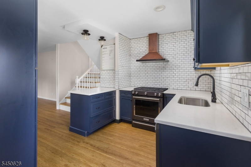 93 Elton Ave