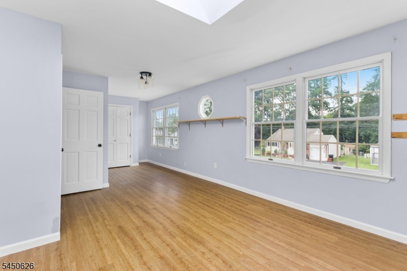 93 Elton Ave