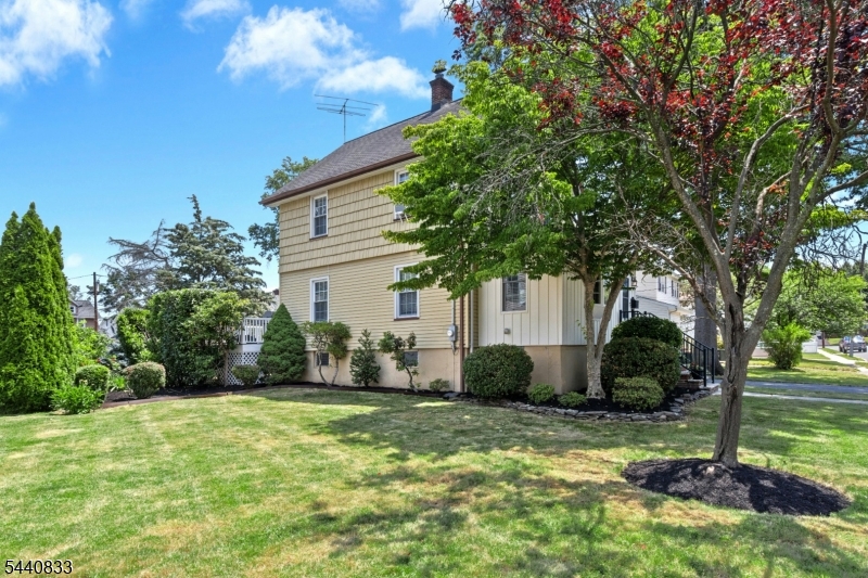 48 Mansion Ter