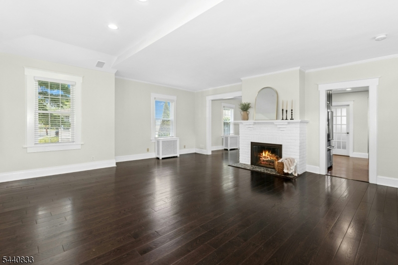 48 Mansion Ter