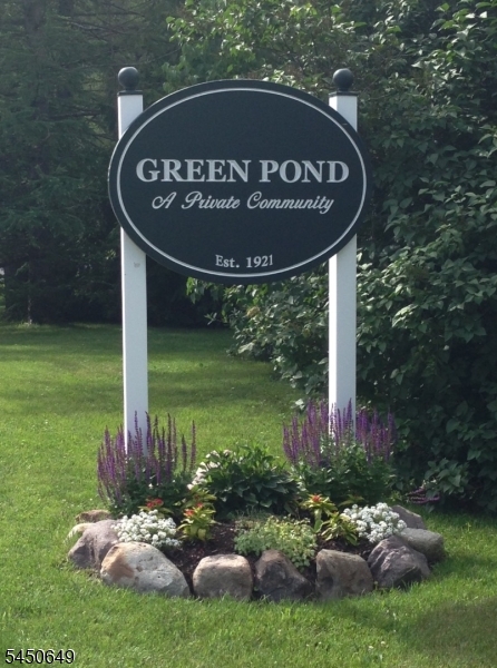 4 Davenport Rd