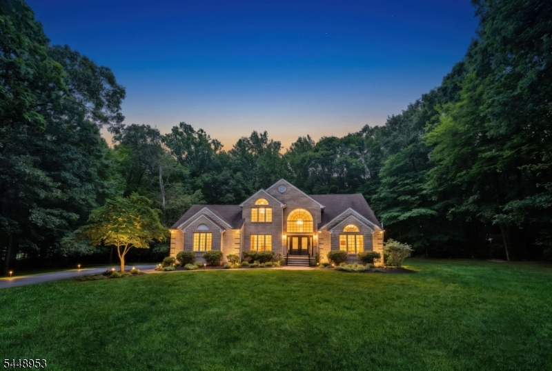 15 Crescent Ridge Rd