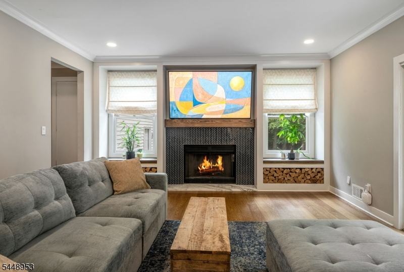 15 Crescent Ridge Rd