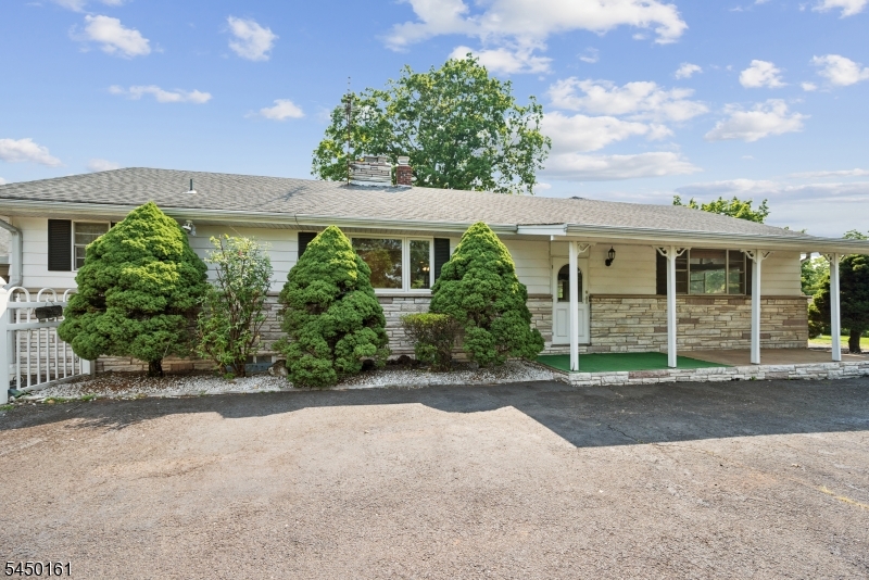 280 Old York Rd