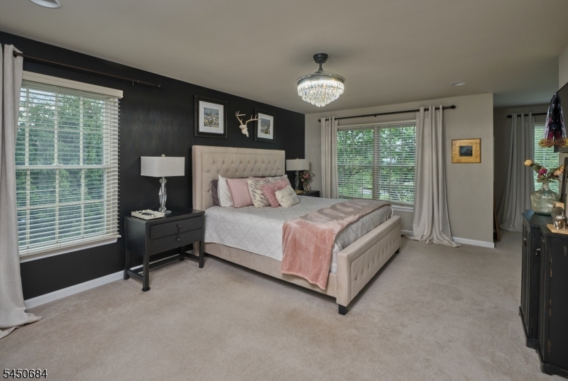 3 Williamson Ln