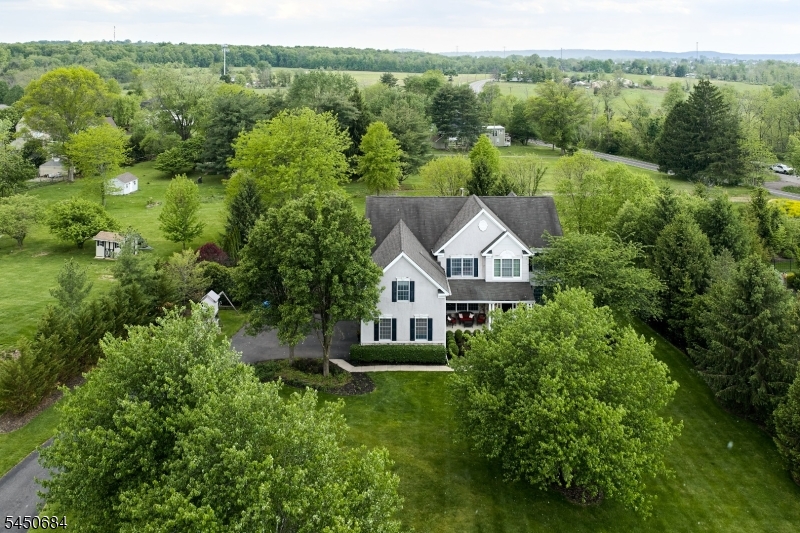 3 Williamson Ln