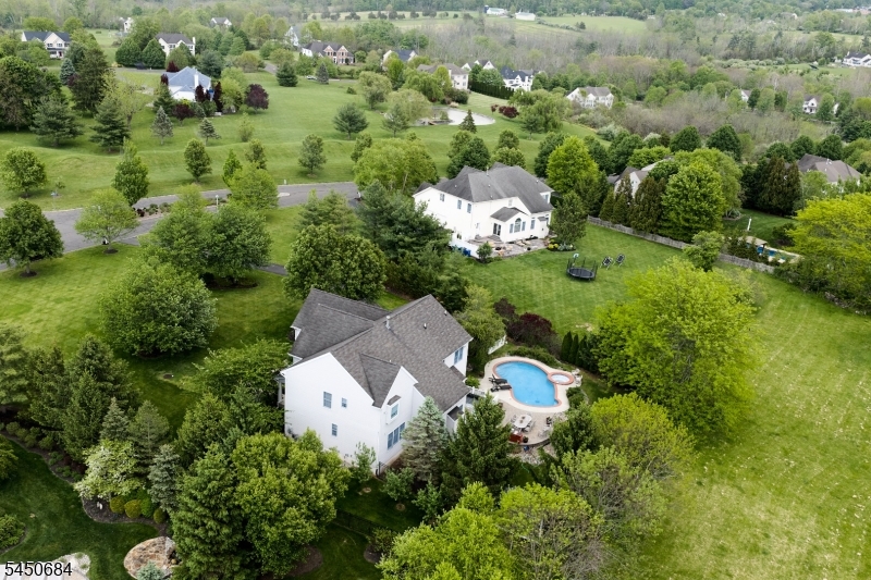3 Williamson Ln