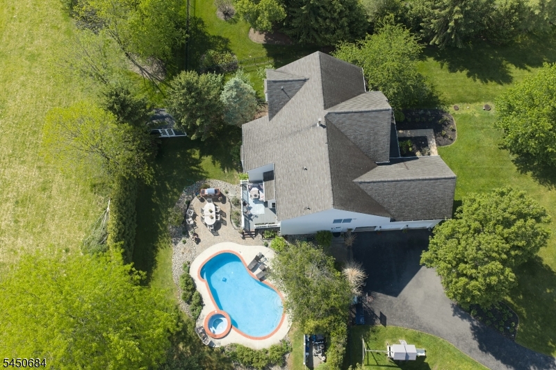 3 Williamson Ln