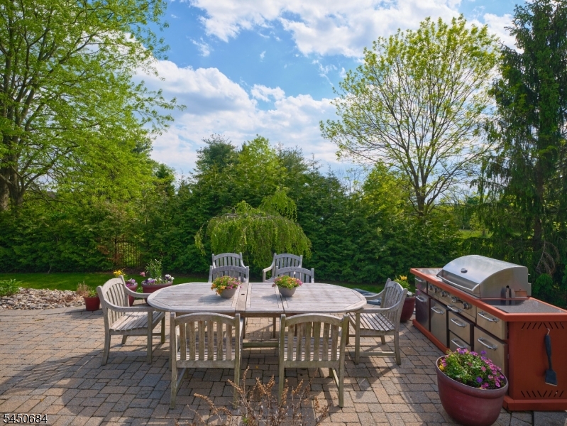 3 Williamson Ln
